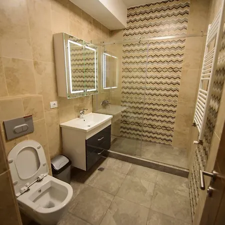 Apartment Solid Mamaia