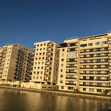 Solid Apartment *