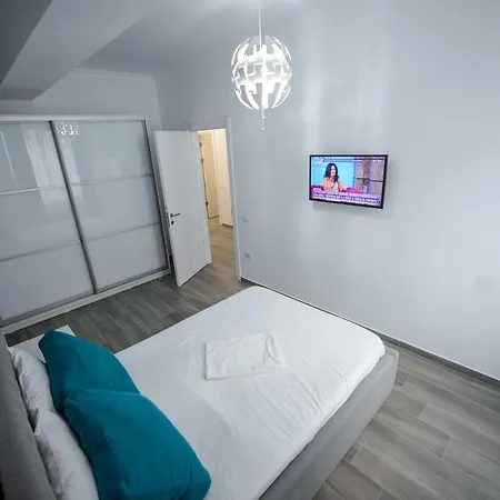 Solid Apartment