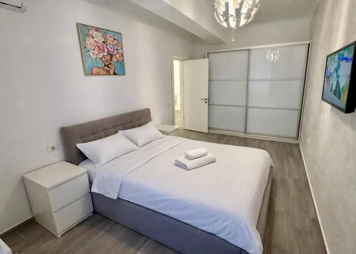 Solid * مامايا